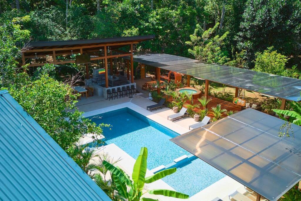 Casa Kristel - Exquisite Villa Getaway Puerto Viejo de Talamanca Bagian luar foto