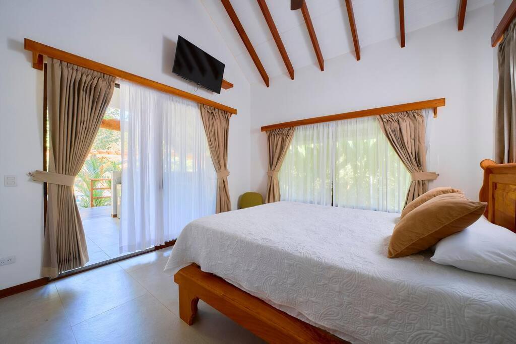 Casa Kristel - Exquisite Villa Getaway Puerto Viejo de Talamanca Bagian luar foto