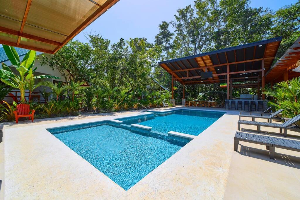 Casa Kristel - Exquisite Villa Getaway Puerto Viejo de Talamanca Bagian luar foto