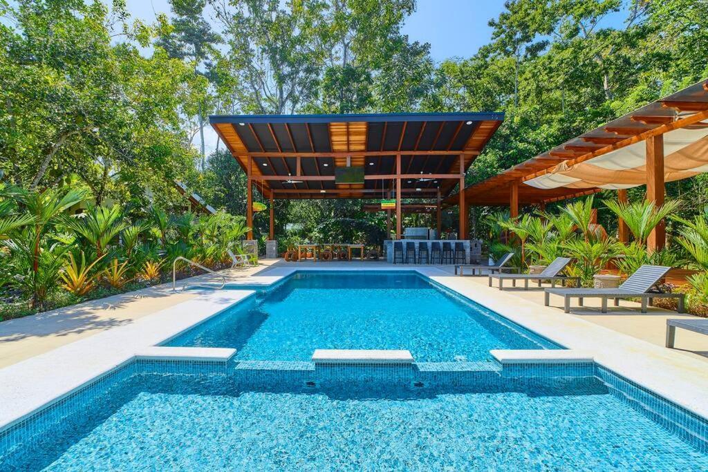 Casa Kristel - Exquisite Villa Getaway Puerto Viejo de Talamanca Bagian luar foto