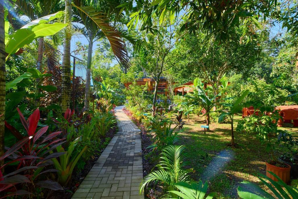 Casa Kristel - Exquisite Villa Getaway Puerto Viejo de Talamanca Bagian luar foto